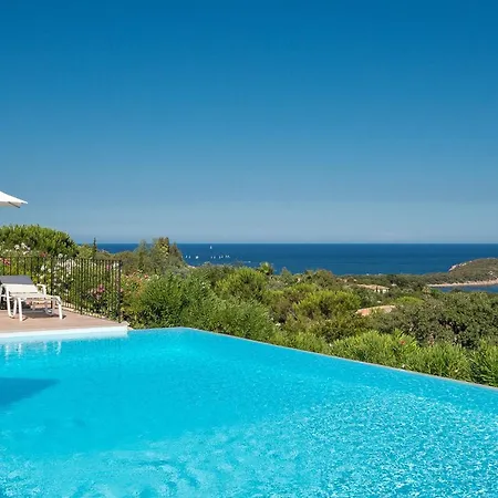Sublime And Panoramic Views *